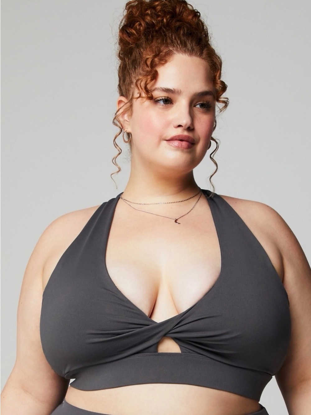 Fabletics Charcoal Oasis Twist Medium Impact Sports Bra Size XXL